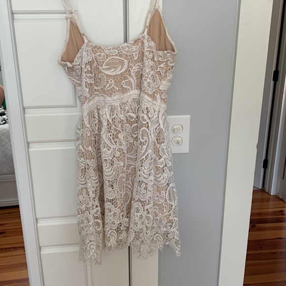 kendall and kylie dress - Picture 2 of 3